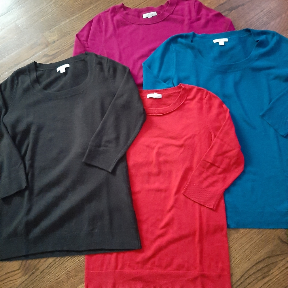 Bundle of 4 lightweight sweaters